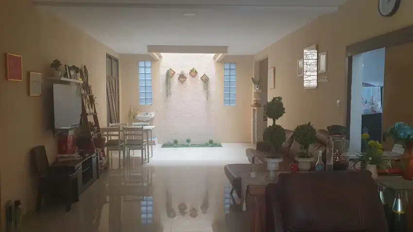 Dijual Rumah di Jl. Sanggar Kencana, Bandung