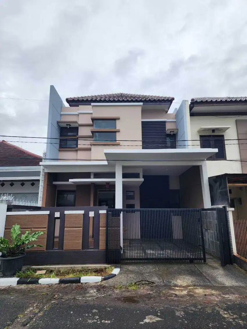 Dijual Rumah Minimalis Modern Di Area Taman Mutiara Cimahi Tengah