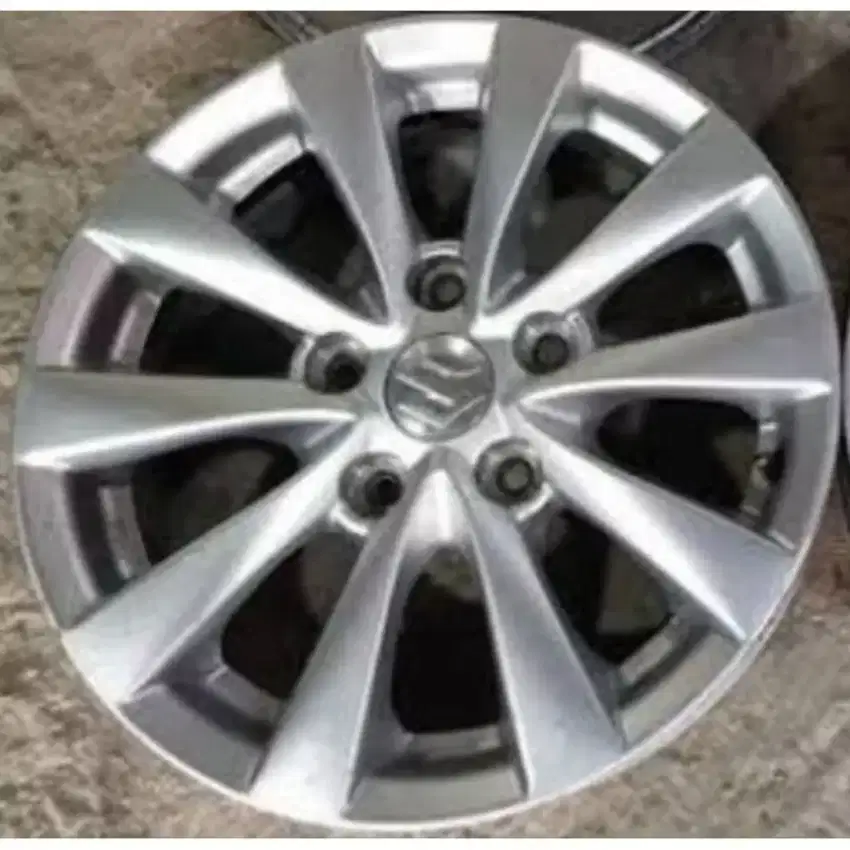 Velg Standart Ertiga 2015