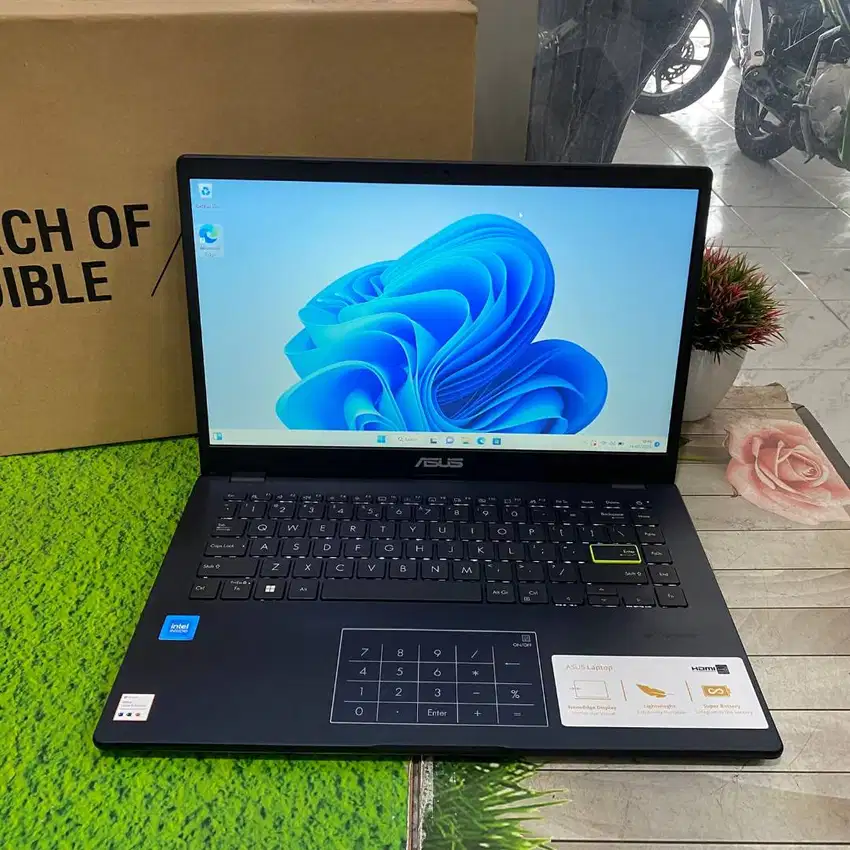 New Laptop Asus Vivobook E410KA Celeron N4500 8GB 256GB 14 FHD Win11