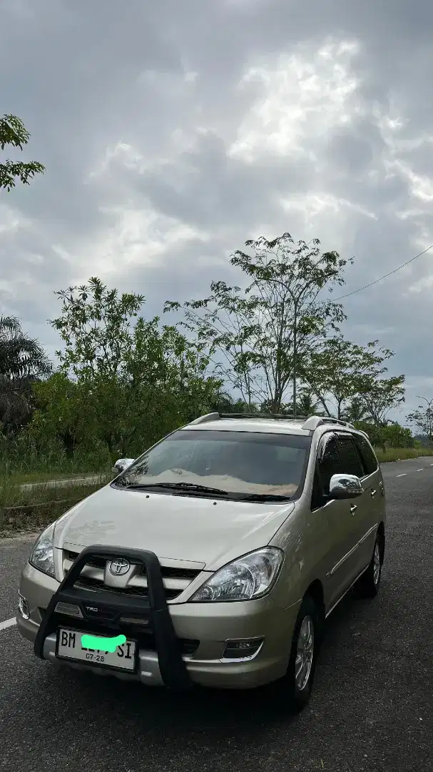 TOYOTA KIJANG INNOVA 2008