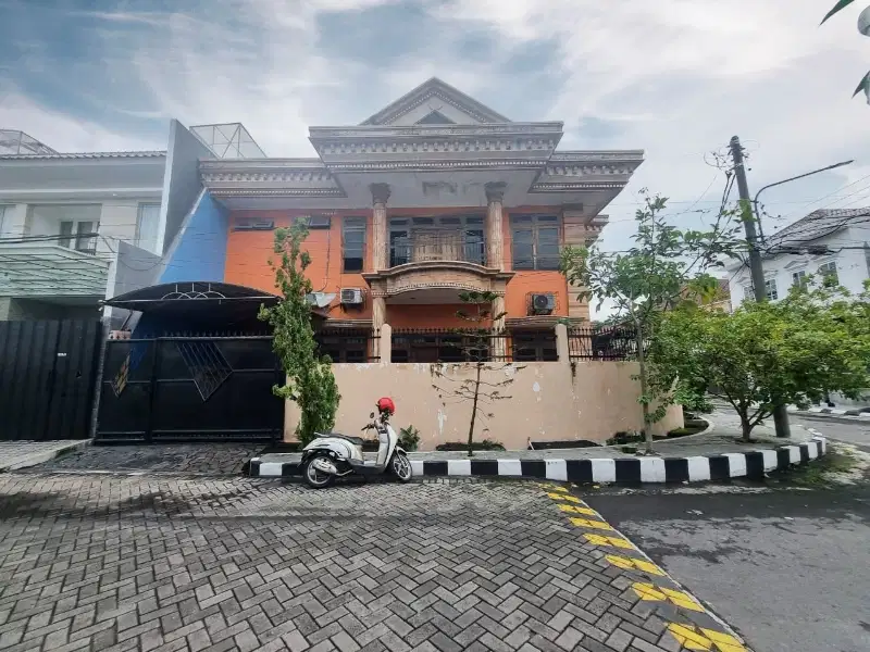 Dijual Rumah Mewah Sutorejo Prima 2 lantai
