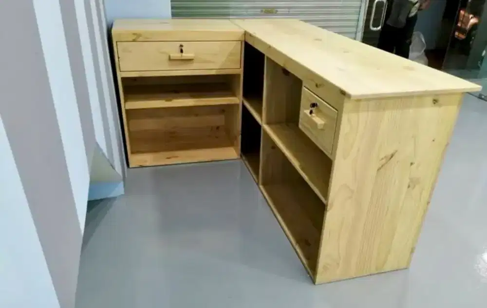 Meja Bar Letter L 100x150 (Bisa Custom atau Request)