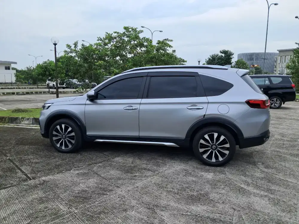 Honda BR-V Prestige Sensing 1.5 E CVT Otomatis 2022