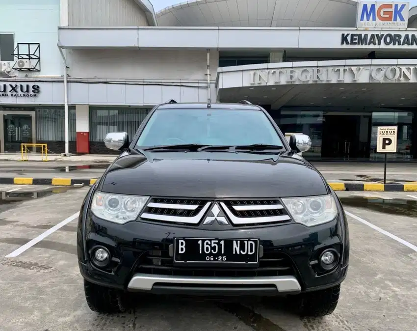 Mitsubishi Pajero sport exceed 2.5 (2014)