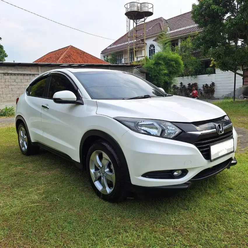 [ DP 2 Jt ] HRV E 1.5 AT 2016 LOW ODO ISTIMEWA