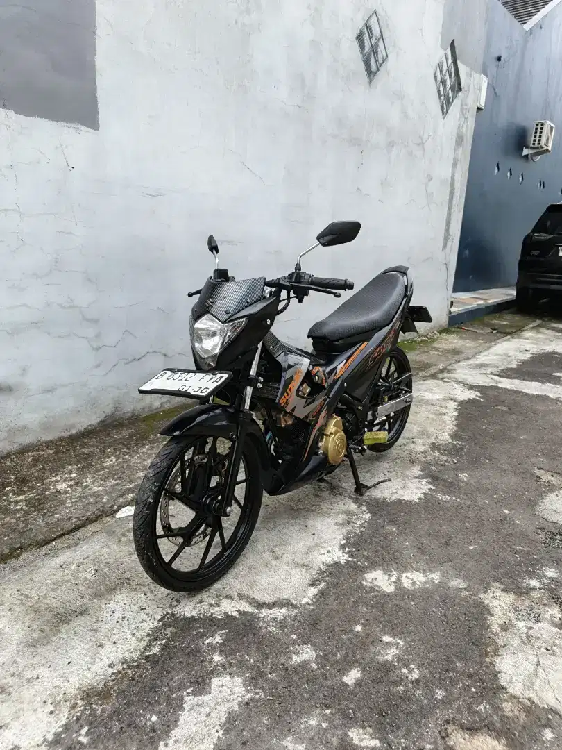 Suzuki Satria F150 tahun 2015 gress