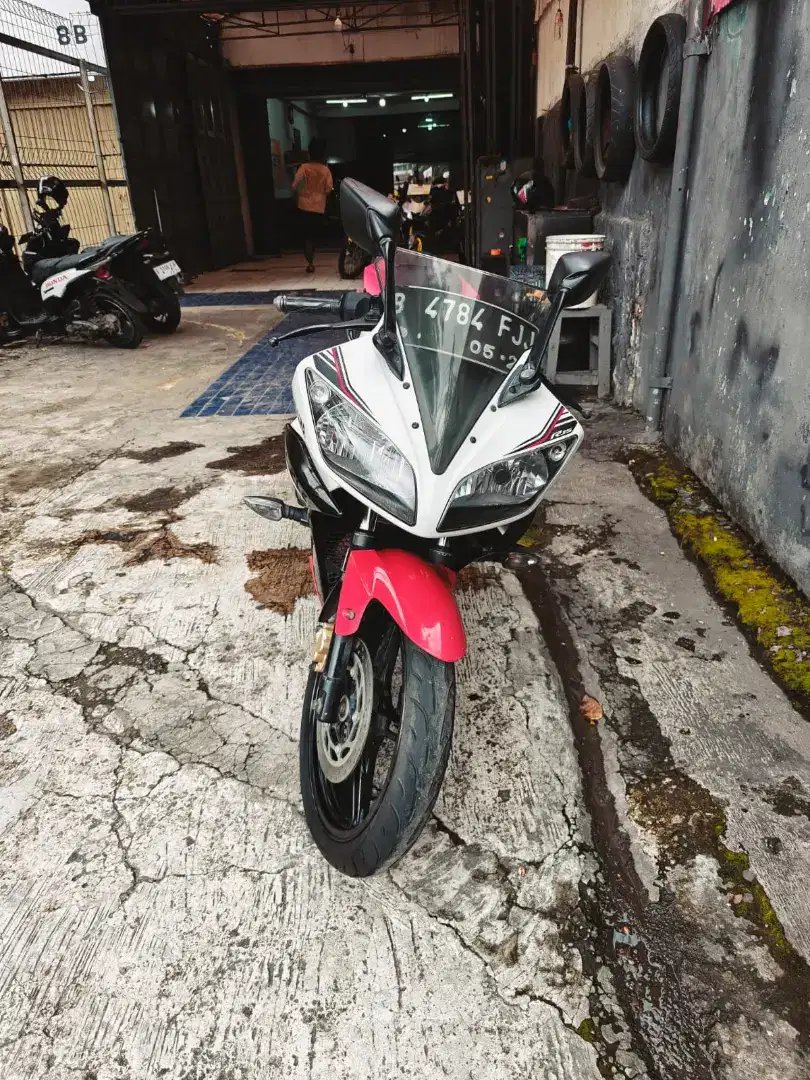 R15 v2 2017 istimewa dp 1jt fjj daea