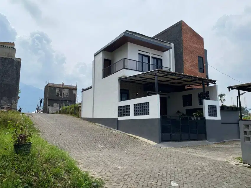 VILLA PREMIUM DENGAN JOGGING TRACK & MASJID