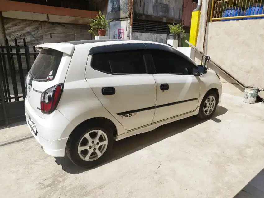 Agya 1.0 G TRD AT Thn 2015 Warna Putih