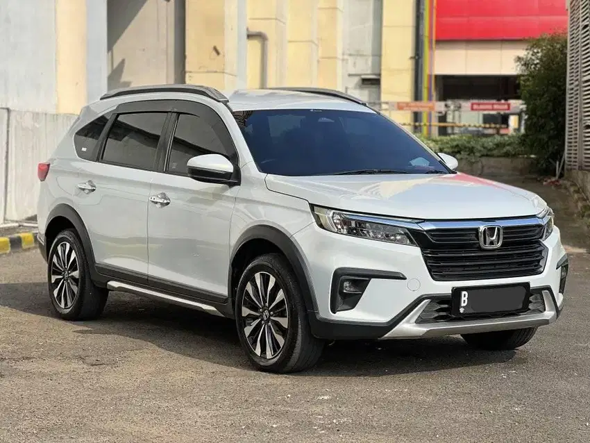 Honda Brv Prestige Sensing 1.5 AT 2022 Putih Km 34rb Record Dp 28jt