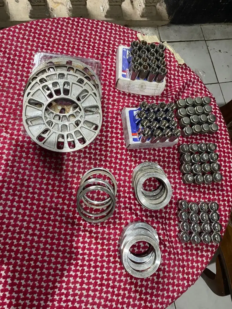 baut roda spacer velg center ring