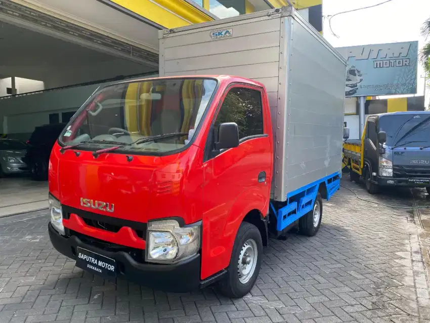 Isuzu Traga  BOX Th 2021 Antik