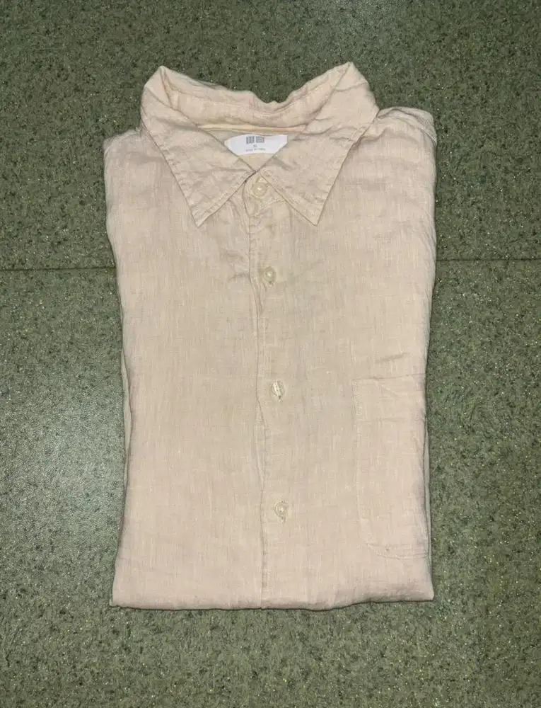 Kemeja Linen Uniqlo