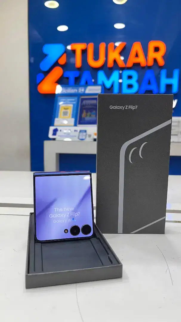 PRE ORDER GALAXY Z FLIP 6 FREE MEMORY UPGRADE