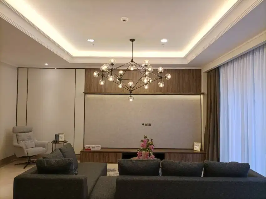 Apartemen District 8 Senopati, 4+1 Kamar Luas 249 Sqm Fully Furnished