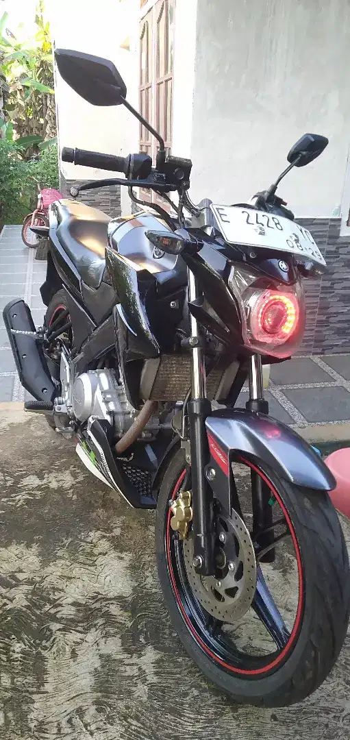 Vixion 2014,km 25 ribu lampu biled aes