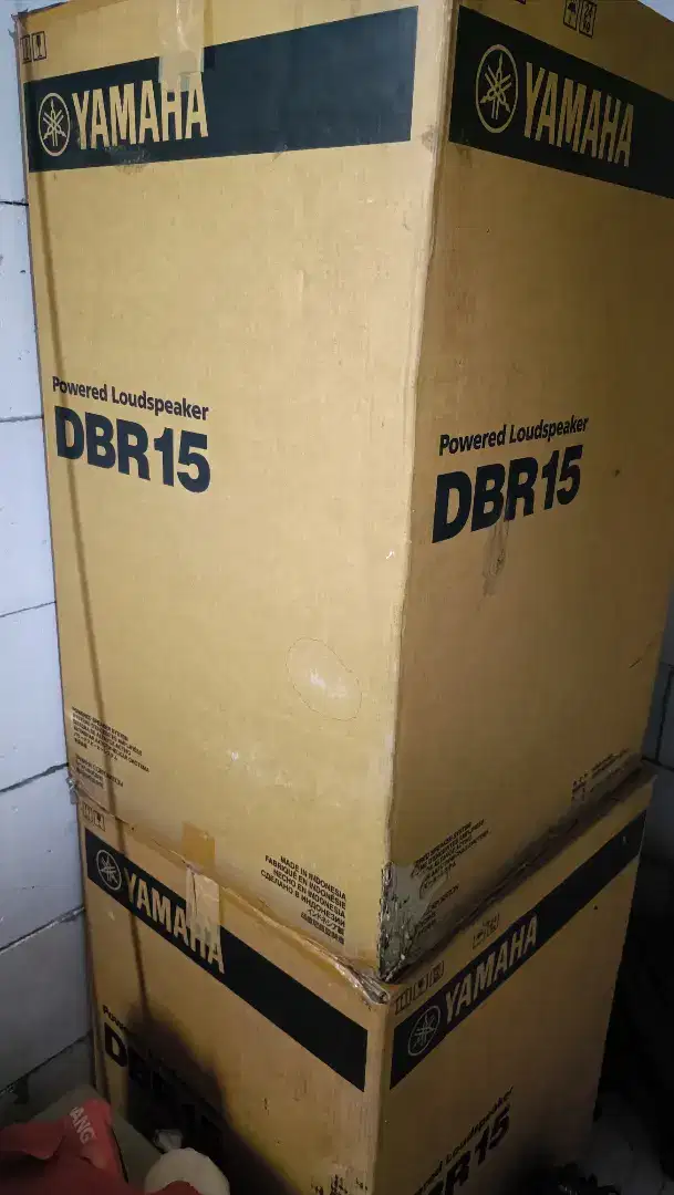 speaker aktif Yamaha dbr 15