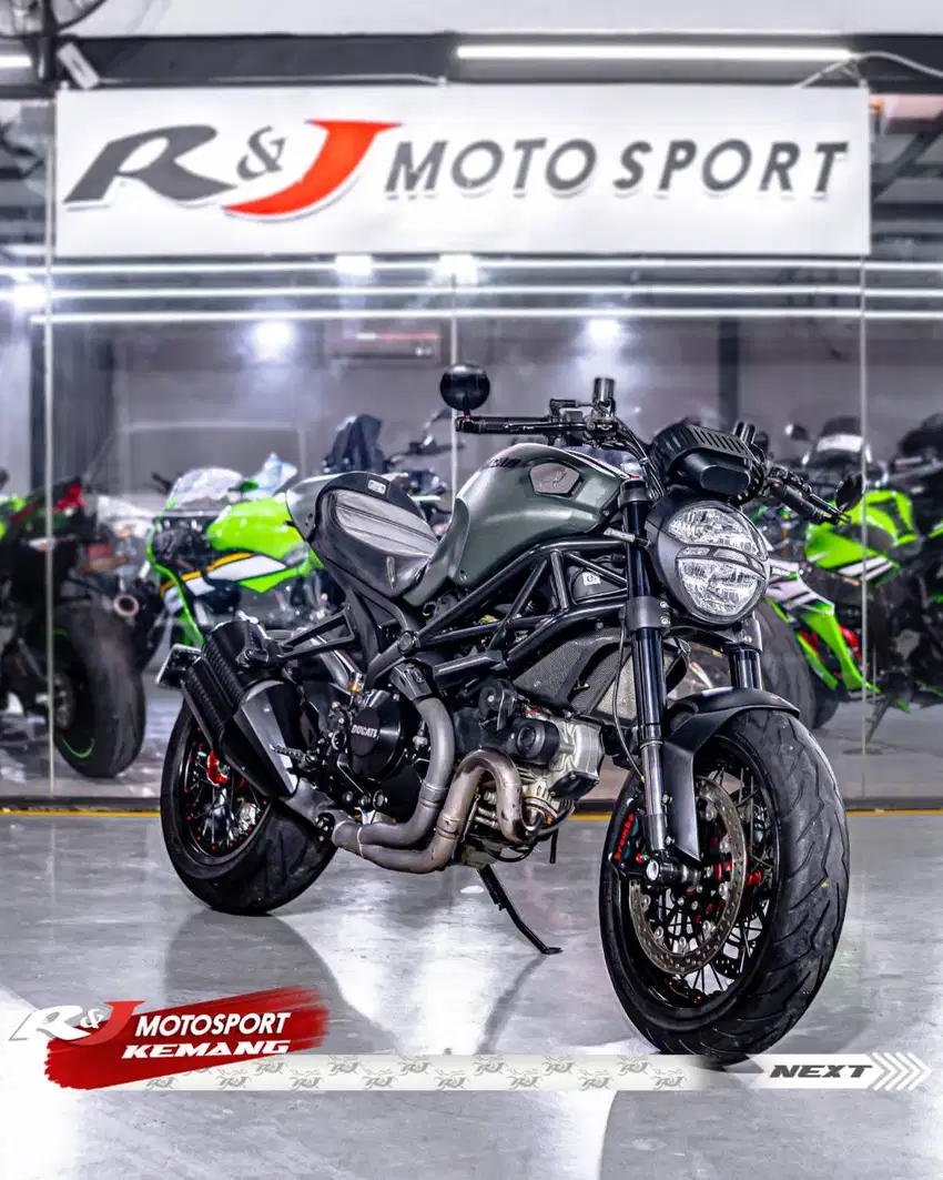 (BPKB & STNK) Ducati Monster 1100 EVO DIESEL 2014