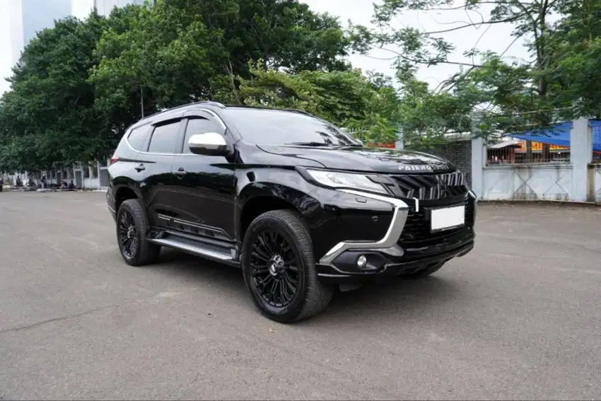 Pajero Sport Dakar 2.4 Rockford Fosgate Black Edition Diesel AT 2019