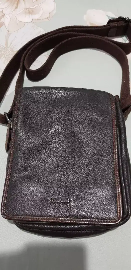 Tas selempang pria Picard