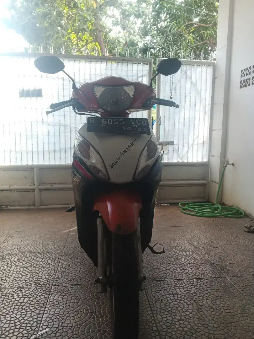 Honda spacy 2012