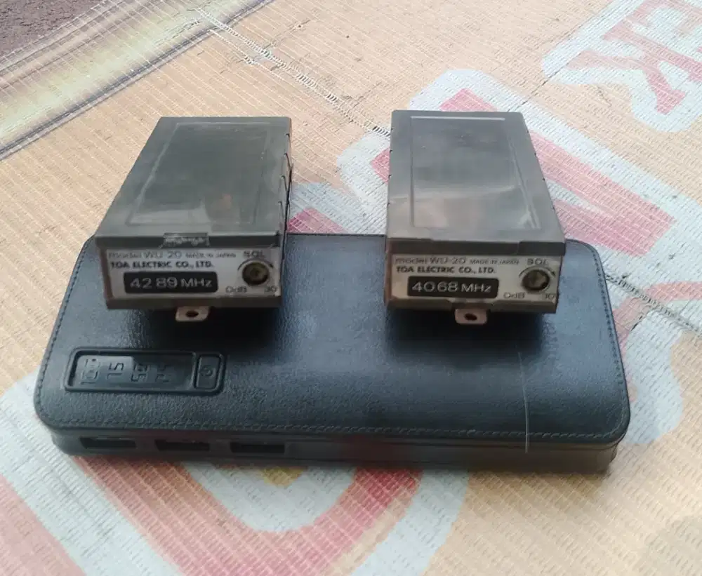 2 Wireless TOA Model WU 20 Made In Japan Normal