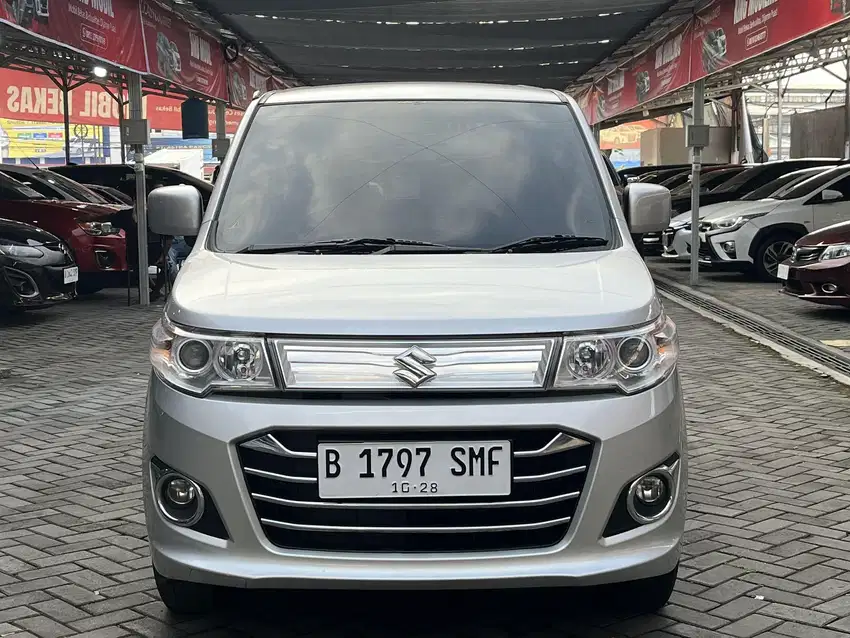 DP 3 JT Suzuki Karimun Wagon R 2015 AGS AT Matic