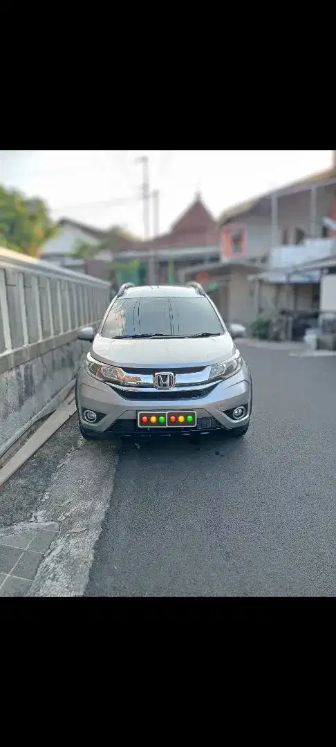 Honda BRV Matic Istimewa