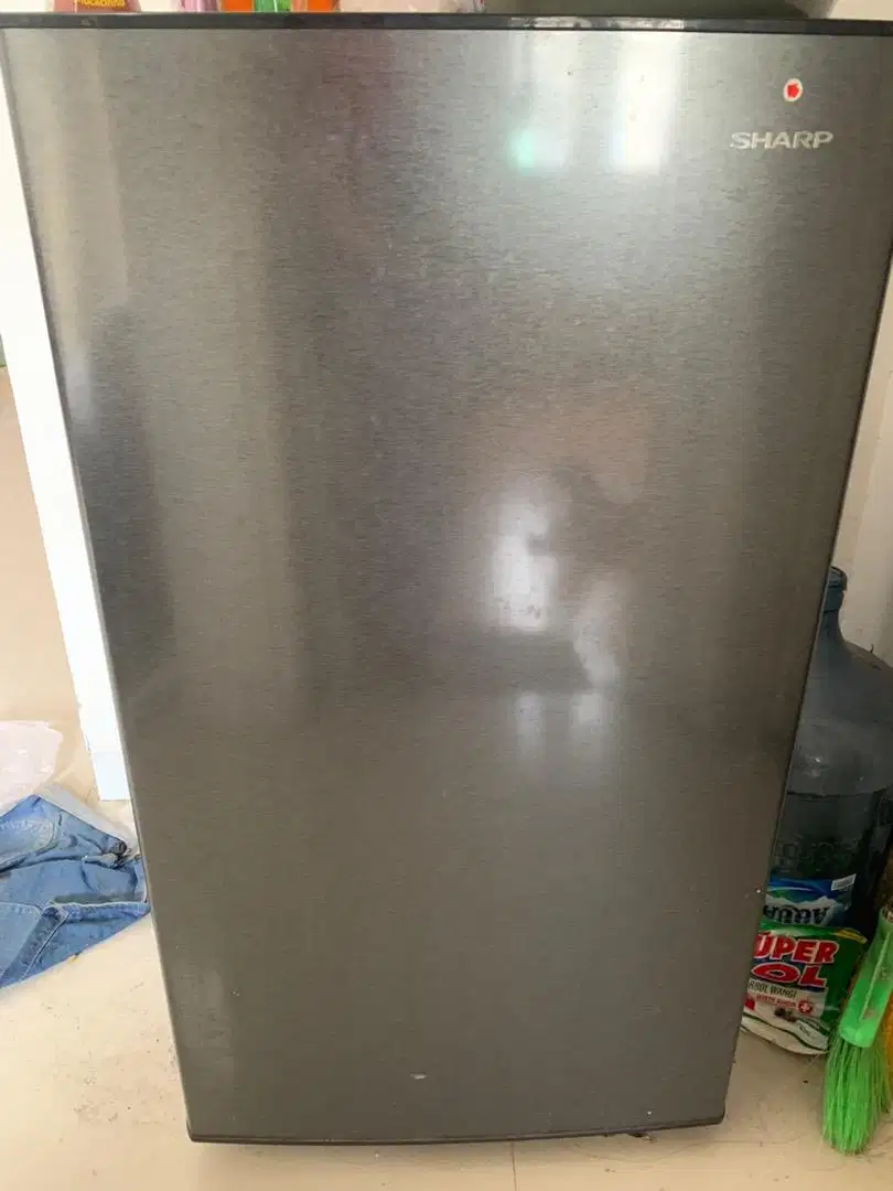 kulkas sharp 1 pintu