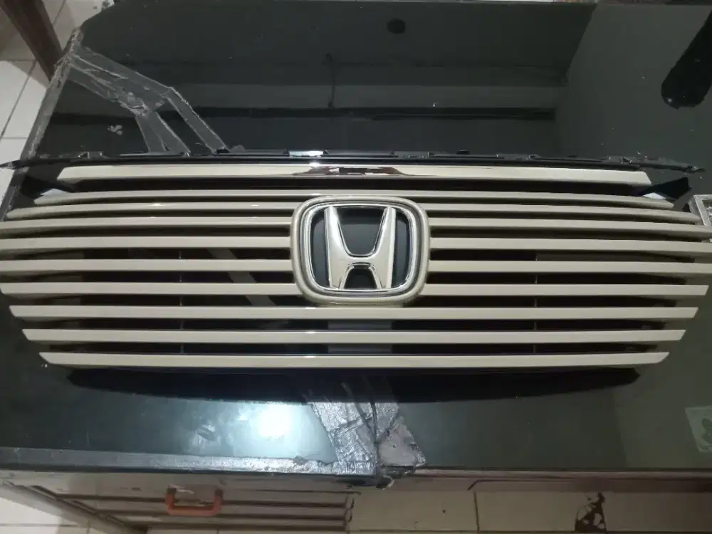 Gril Honda New HRV SE