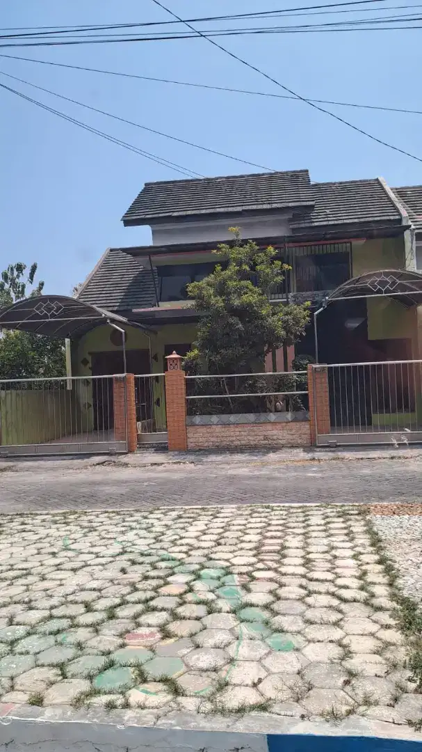 Rumah siap huni, Lokasi Strategis di Pusat Kota