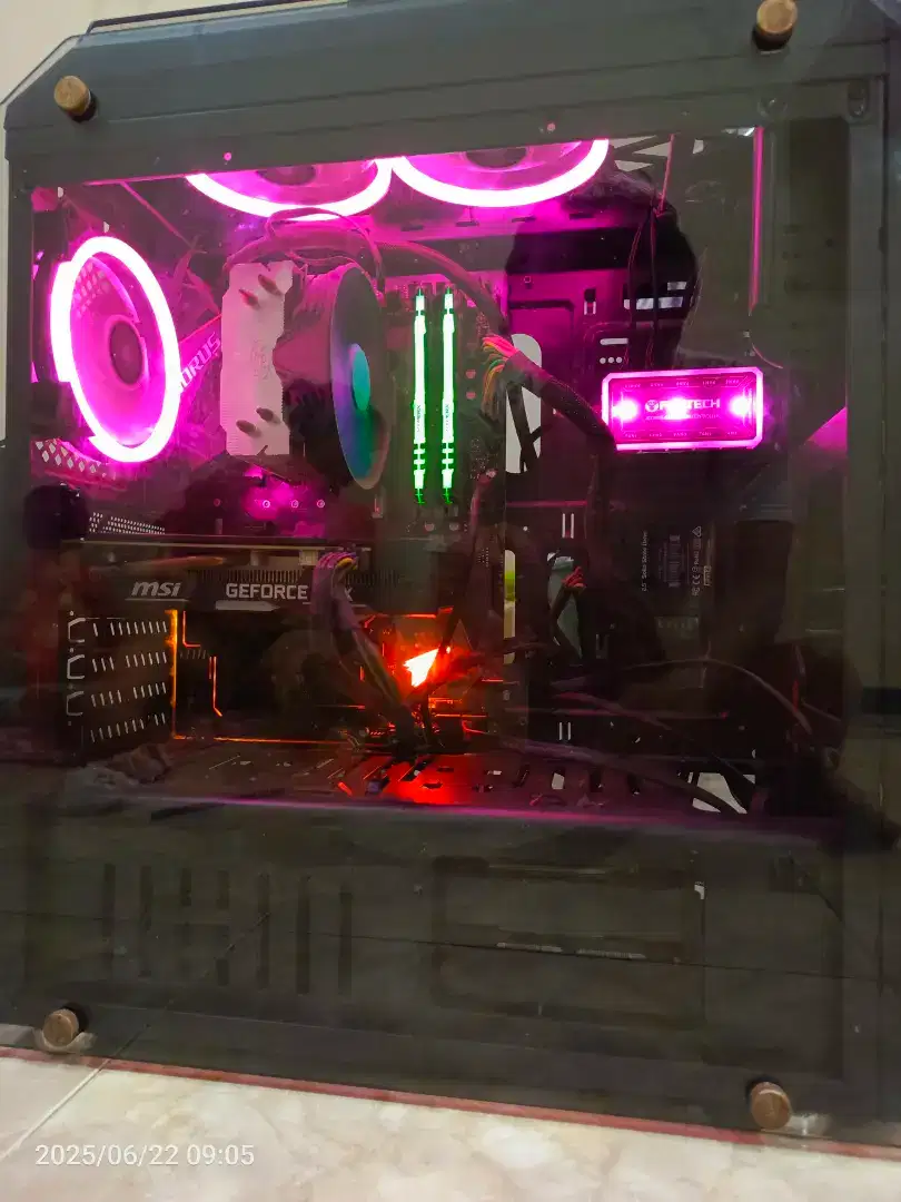 DIJUAL KOMPUTER GAMING EDITING