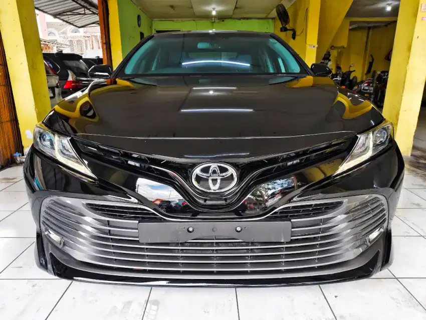 TOYOTA CAMRY 2.5 V SUNROOF AT 2020 MATIC ORISINIL PAKE 2021 NON HYBRID
