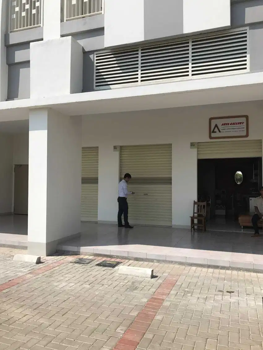 Kios Apartemen SpringLake SHGB di Summarecon Bekasi Tower Basella