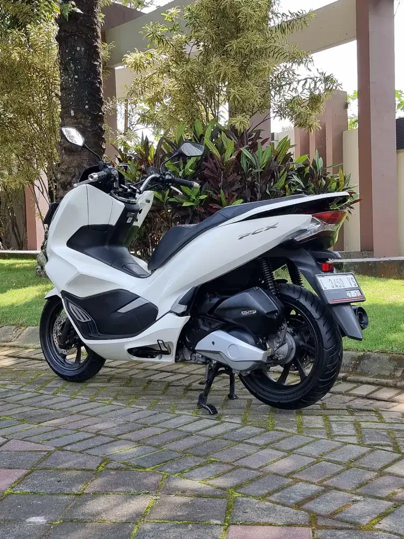 Honda PCX 150 ABS Keyless 2020 Putih Odo 6rb Siap Pakai Koko Motor