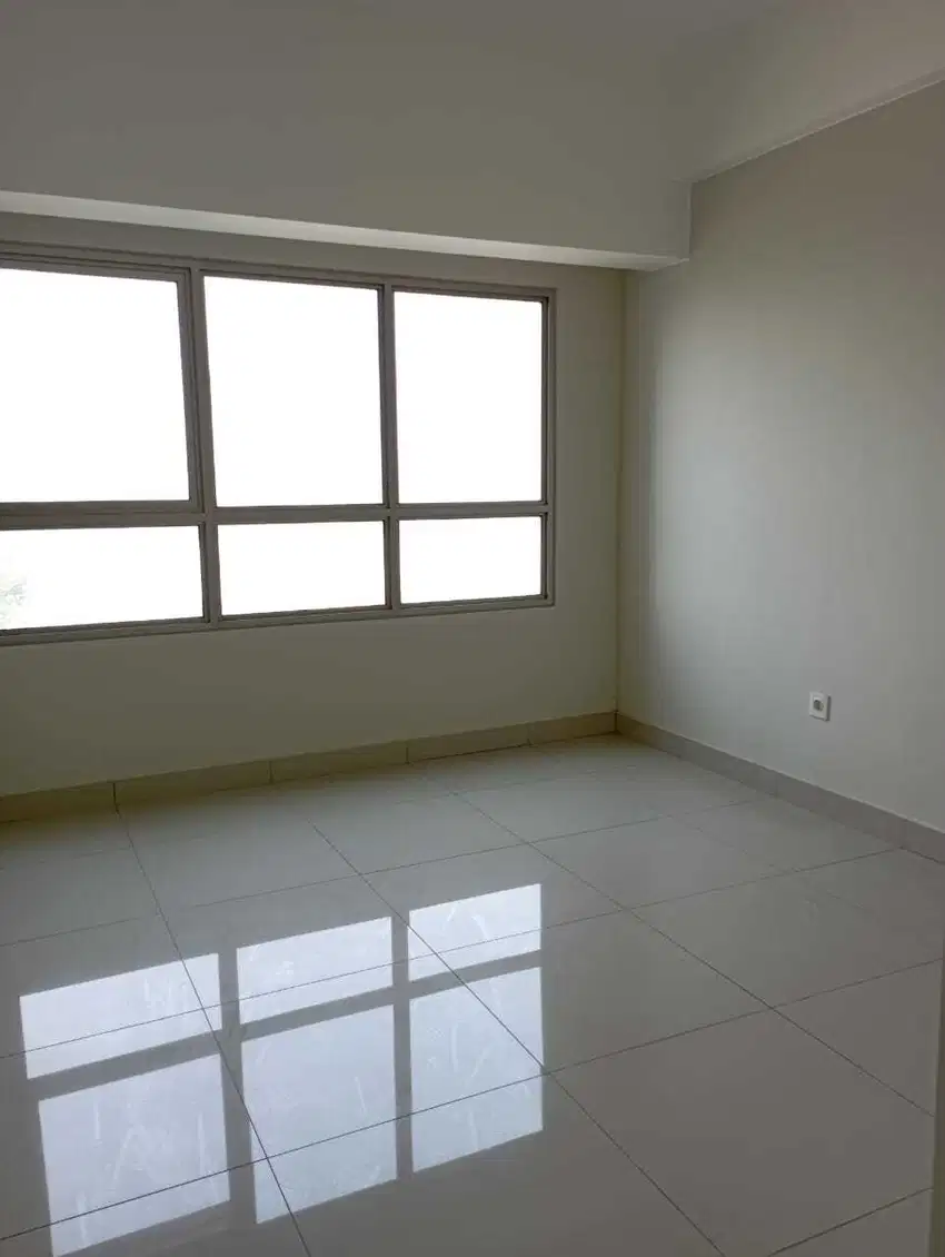 Apartemen tipe studio kosongan hanya ada AC di Summarecon Bekasi