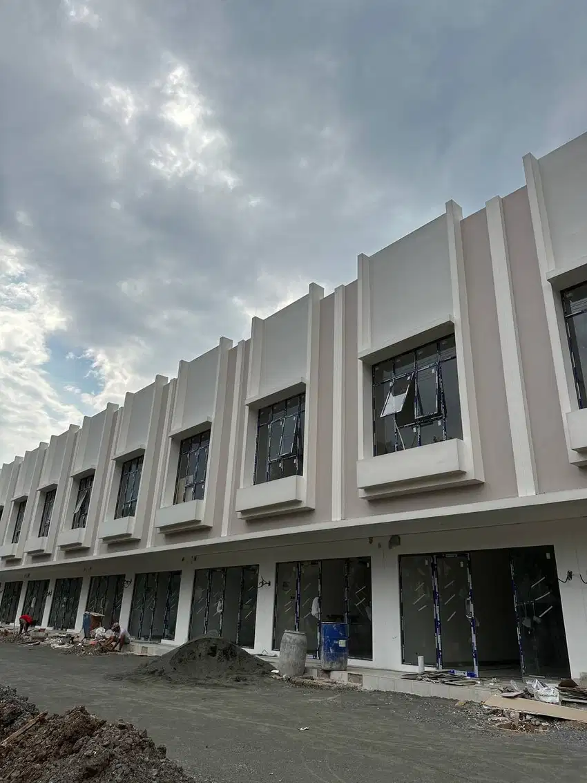UNIT TERBATAS RUKO DAERAH GADING SERPONG