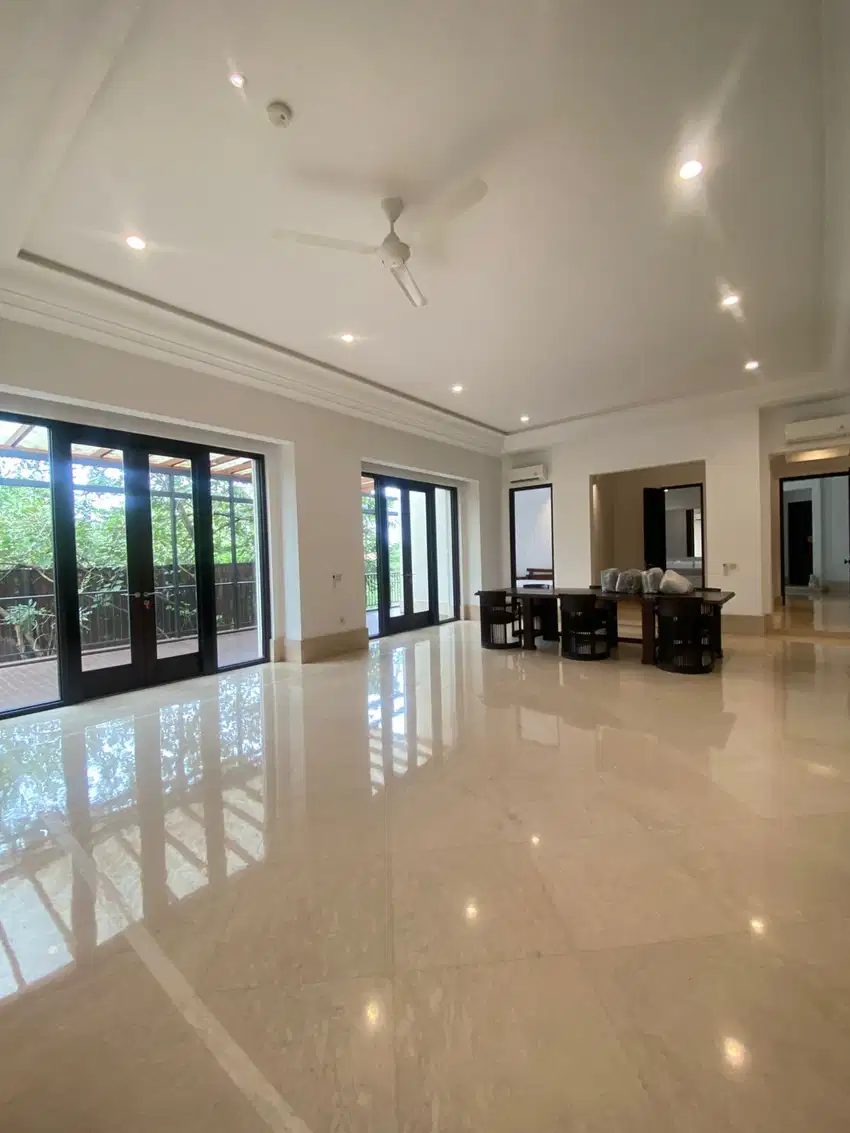 Disewa Apartment Mewah Like a Resort in Huge Compound, Antasari