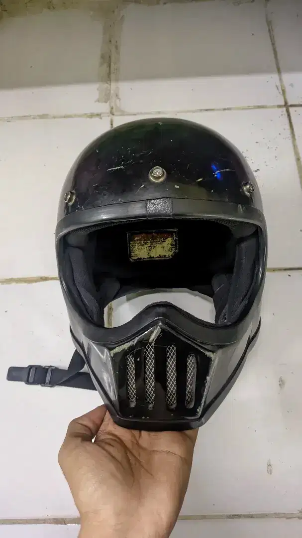 Helm Cakil Custom