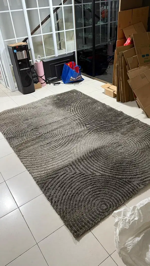Karpet informa 290x200 like new jarang pakai