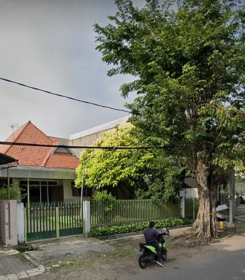 Disewakan Kavling/Rumah Hitung tanah cocok untuk kantor, Cafe, Musi
