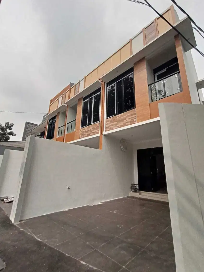 Dijual Rumah Baru Minimalis Modern 2Lt di Jatinegara Jakarta Timur