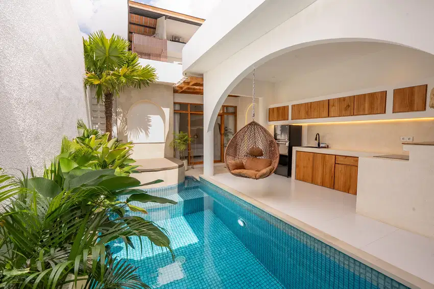 COMFORTABLE AND WELL-DESIGNED VILLA IN DENPASAR