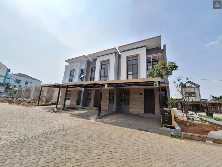 Rumah 2 lantai 950 juta Model Jepang Modern dekat Tol Pamulang