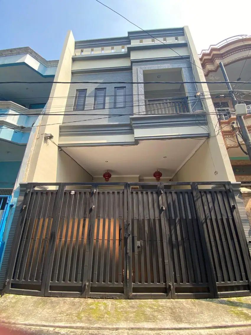 Dijual Cepat Rumah 3 lantai  Pademangan Timur Jakarta Utara