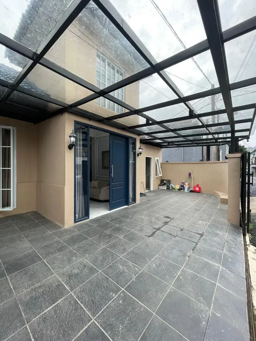 Rumah Minimalis Mewah Komplek Sariwangi Sarijadi