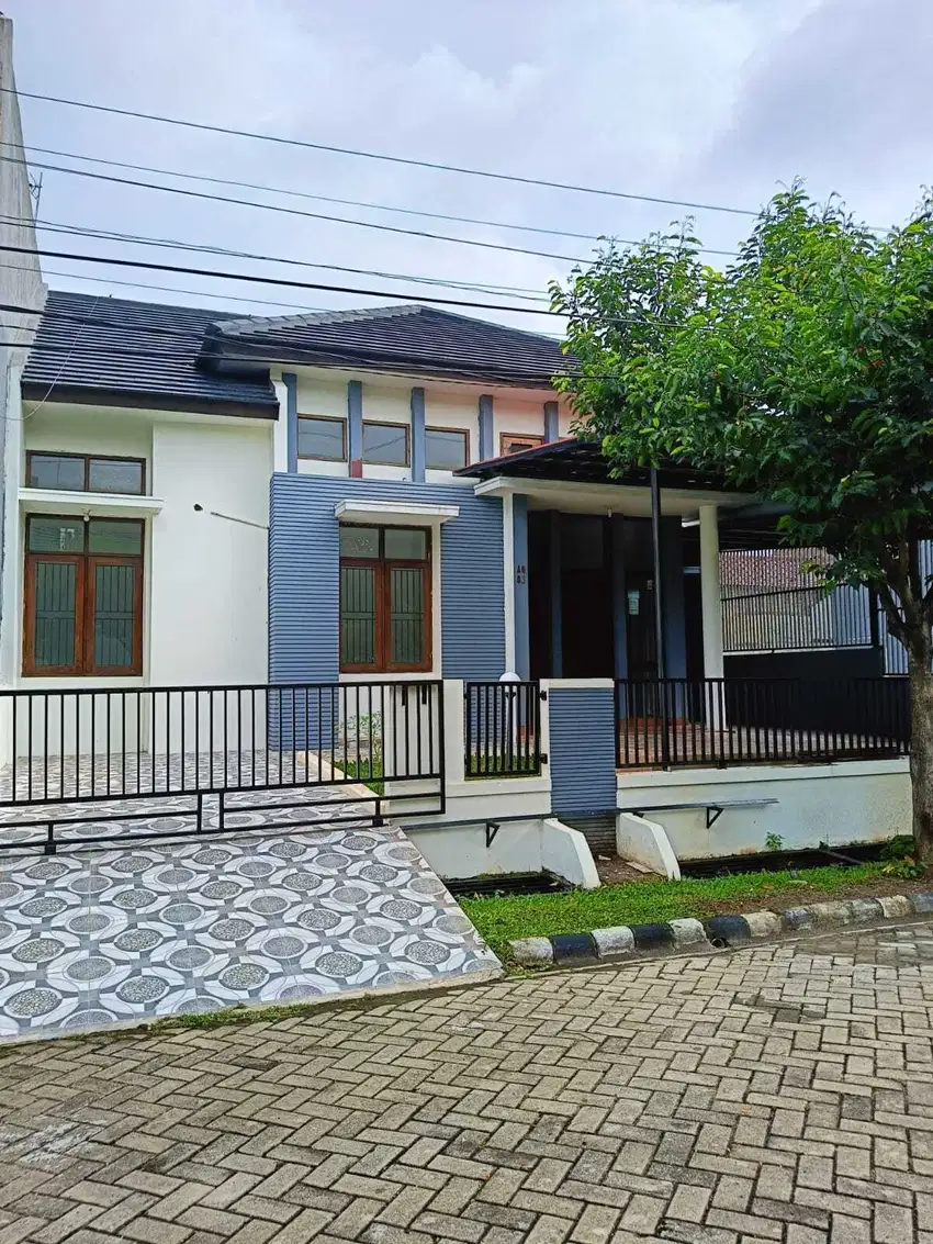 DIJUAL RUMAH SRATEGIS DI KEMANG PERMATA BEKASI