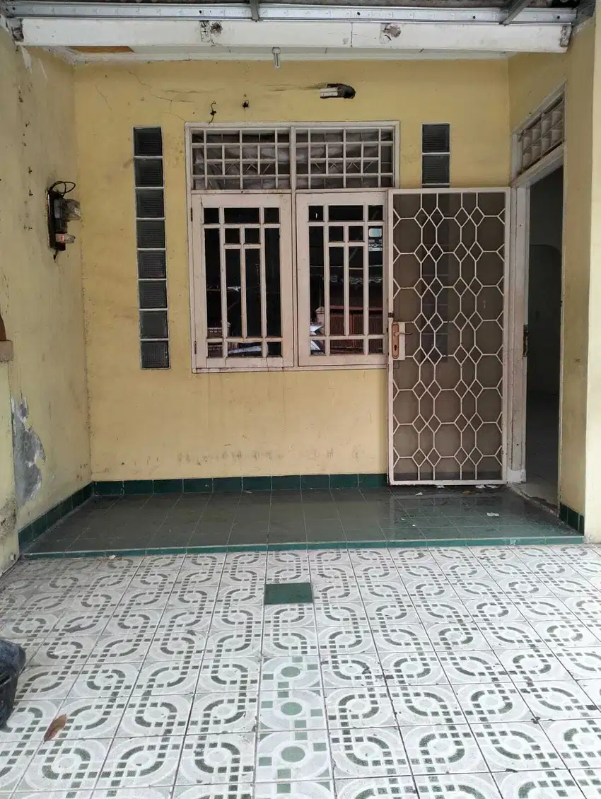 Rumah taman surya citra 6x18 Jakarta