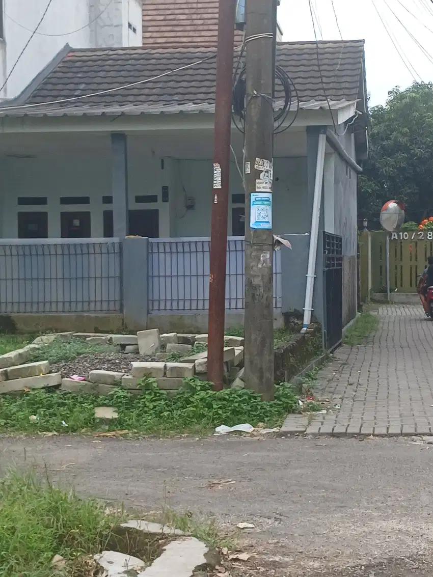 Dijual Rumah di Ciomas Dekat Jalan Raya
